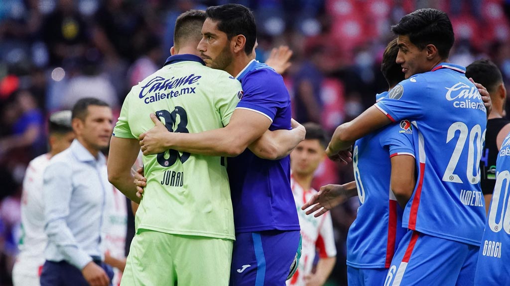 Sebastián Jurado y Jesús Corona, guardametas de Cruz Azul