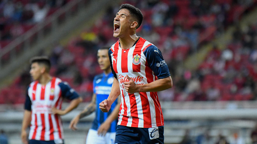 Uriel Antuna, un refuerzo por el que Ricardo Peláez pagó cerca de 12 millones de dólares para Chivas