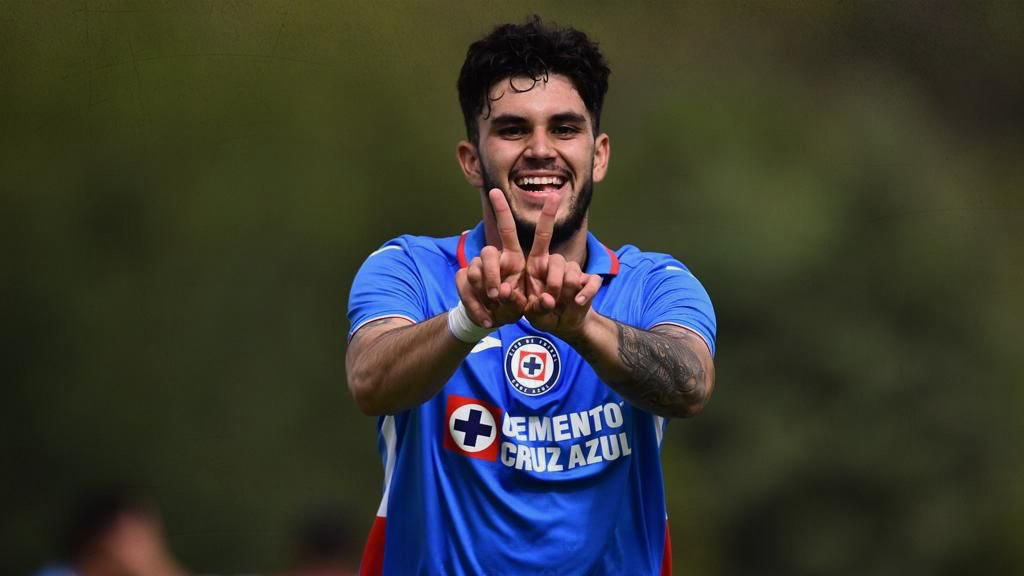 Víctor Louis Derbez está cerca de debutar con el primer equipo de Cruz Azul y puede ser en este torneo Apertura 2022