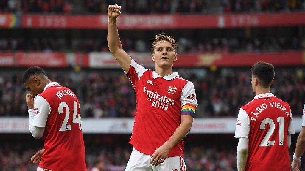 Arsenal busca renacer en Premier League con su generación de jóvenes