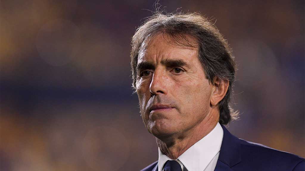 El dominio de Guillermo Almanda ante Víctor Manuel Vucetich en la Liga MX