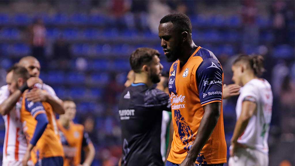 ¡Se fue! Jozy Altidore se despidió de Puebla