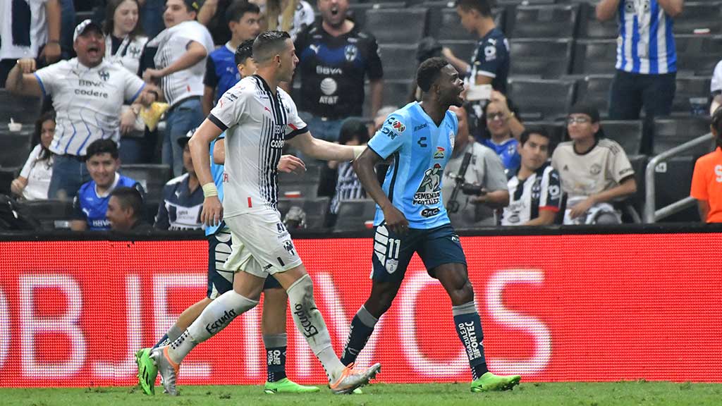 Avilés Hurtado rompió el silencio y reveló qué fue lo que le dijeron los jugadores de Rayados