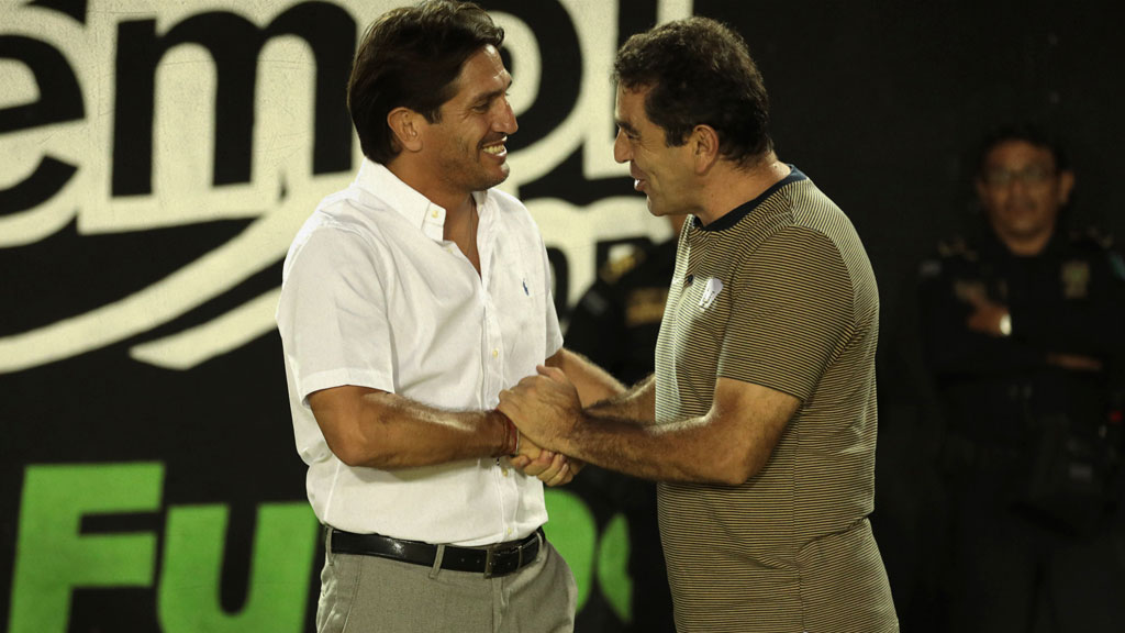 Bruno Marioni y David Patiño, dos técnicos que quedaron a deber en los Pumas