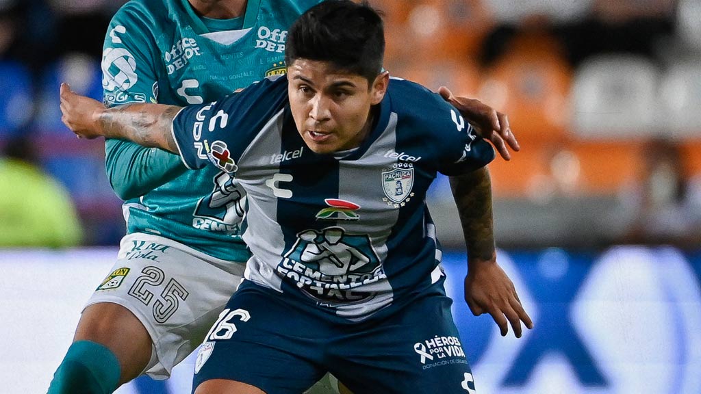 Chofis López revela Chivas intentó entorpecer su llegada a Pachuca