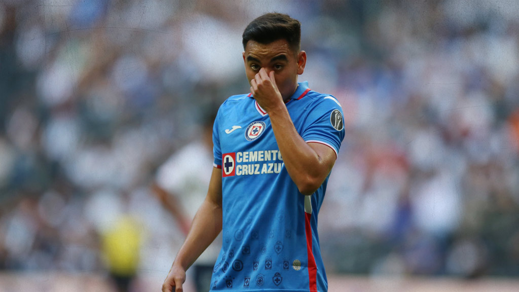 En Cruz Azul no cierran las puertas de Europa para Carlos Rodríguez