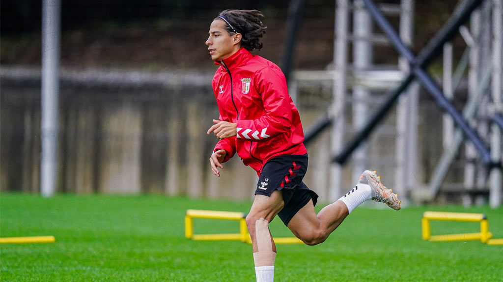 Diego Lainez tampoco encuentra lugar en el SC Braga