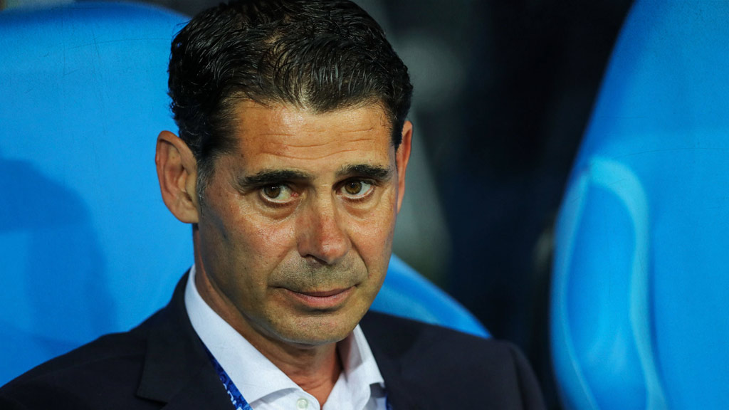 Fernando Hierro es opción para la dirección deportiva de Chivas