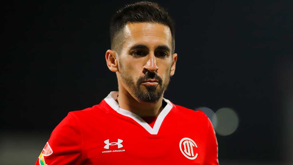 ¿Fernando Navarro, el ‘amuleto de la suerte’?; tres finales seguidas con un equipo disntinto en la Liga MX