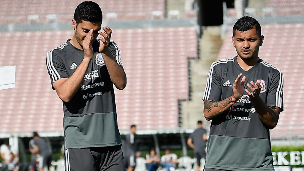 Selección Mexicana por Raúl Jiménez y Tecatito Corona, estos serían cortados