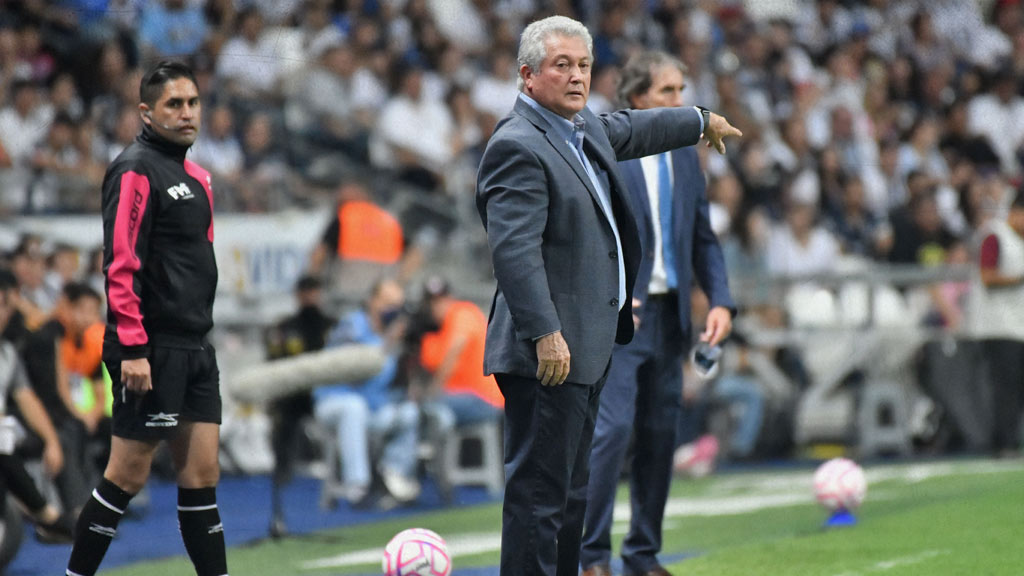 Víctor Manuel Vucetich espera su continuidad en Rayados de Monterrey