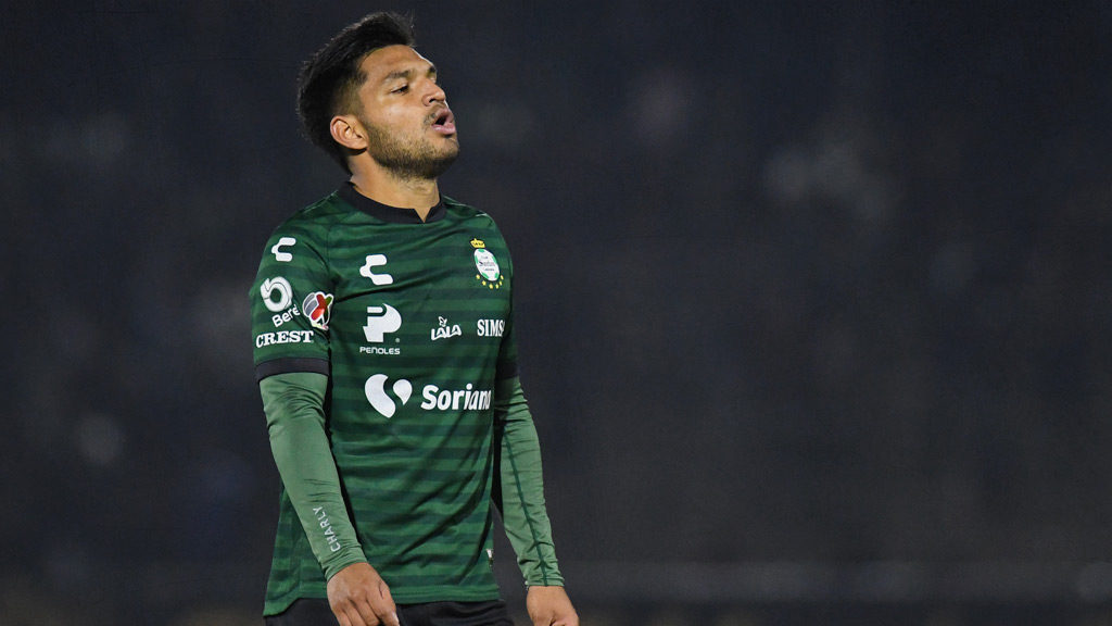Chivas busca delantero para Clausura 2023; estas son sus opciones