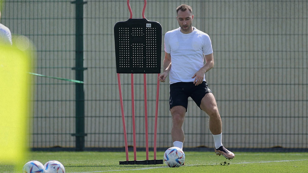 Christian Eriksen, en un lapso de 17 meses, pasó por la posibilidad de dejar el futbol hasta llegar a Qatar 2022
