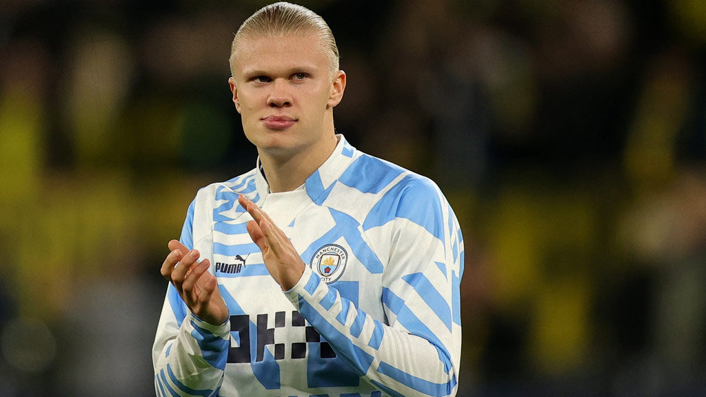 Erling Haaland alcanza la cima como el futbolista más valioso del mundo