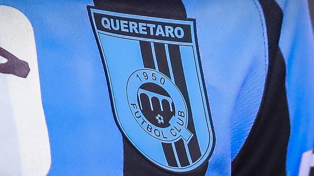 Gallos de Querétaro espantan compradores por deuda y posible multa