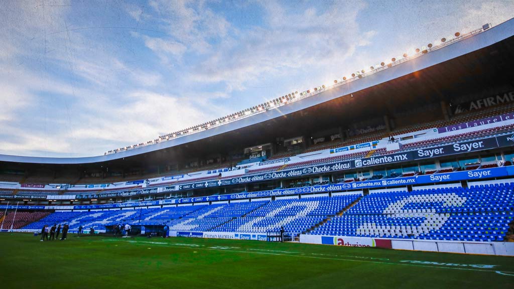 Gallos de Querétaro tiene adeudos con la plantilla varonil y femenil