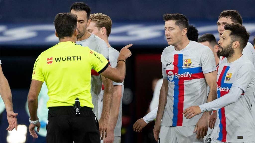 Además de Lewandowski, todas las víctimas que ha expulsado Gil Manzano