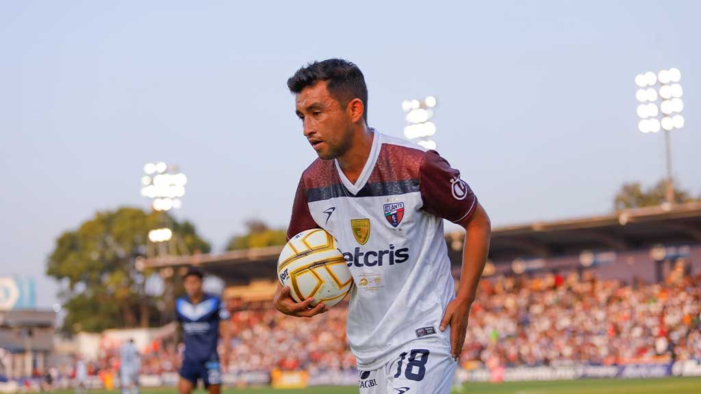 El 'Hobbit' Bermúdez y su historia de gloria con Atlante; ha estado presente en los últimos títulos de los 'Potros de Hierro'