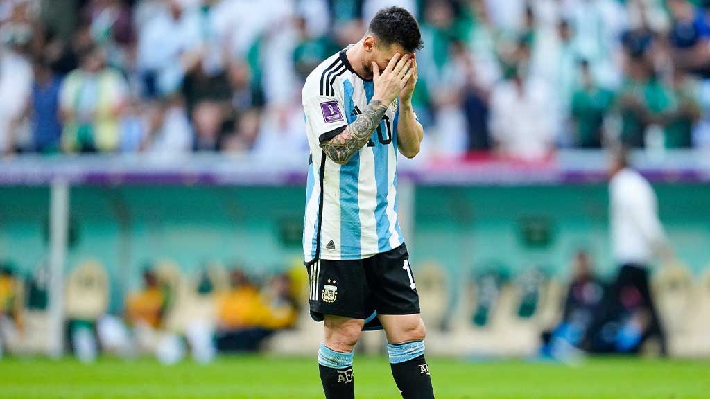 La derrota en Qatar 2022 ante Arabia Saudita, no es la primera para Argentina en un partido inaugural