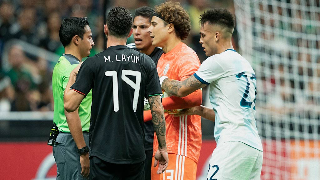 En los enfrentamientos Argentina vs México en Copa del Mundo, solo cuatro aztecas han logrado anotar