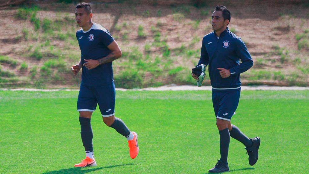 Ningún club se ha interesado en Cata Domínguez y Rafa Baca de Cruz Azul