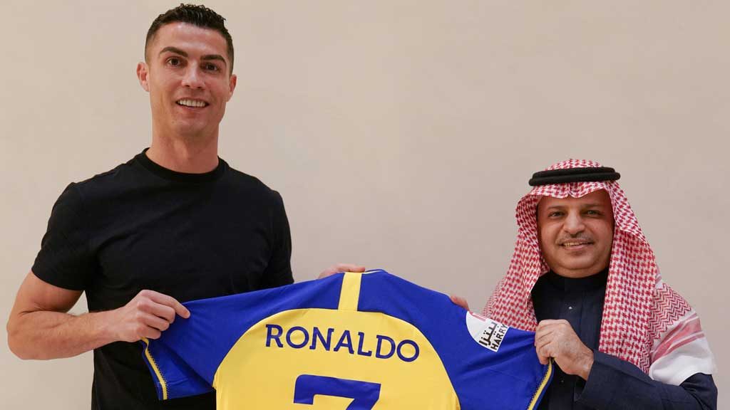 Cristiano Ronaldo y los 'cracks' que han jugado en ligas exóticas