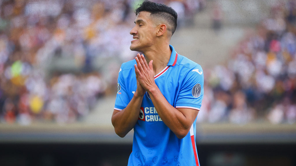 Cruz Azul espera oferta por Mundialistas para comprar delantero