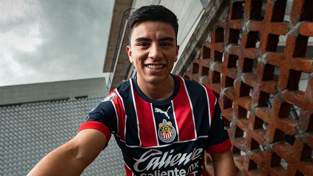 Guadalajara presento su Jersey Alternativo