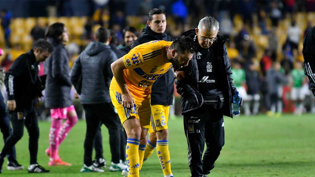 ¿Cuál es el estado de salud de Gignac tras el partido ante Santos de la Copa SKY?