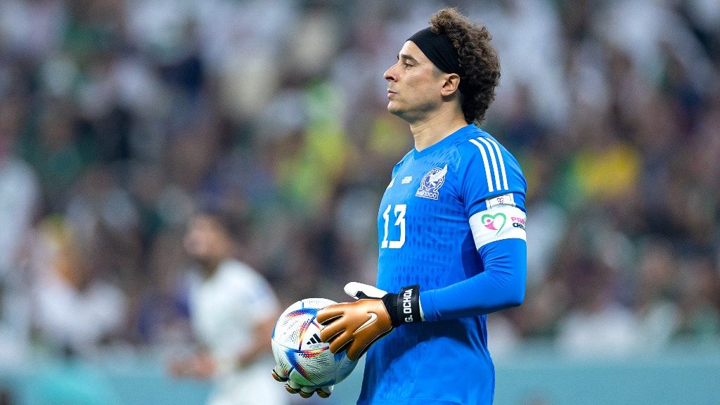 Guillermo Ochoa buscó ir a Europa para llegar en forma al Mundial de 2026