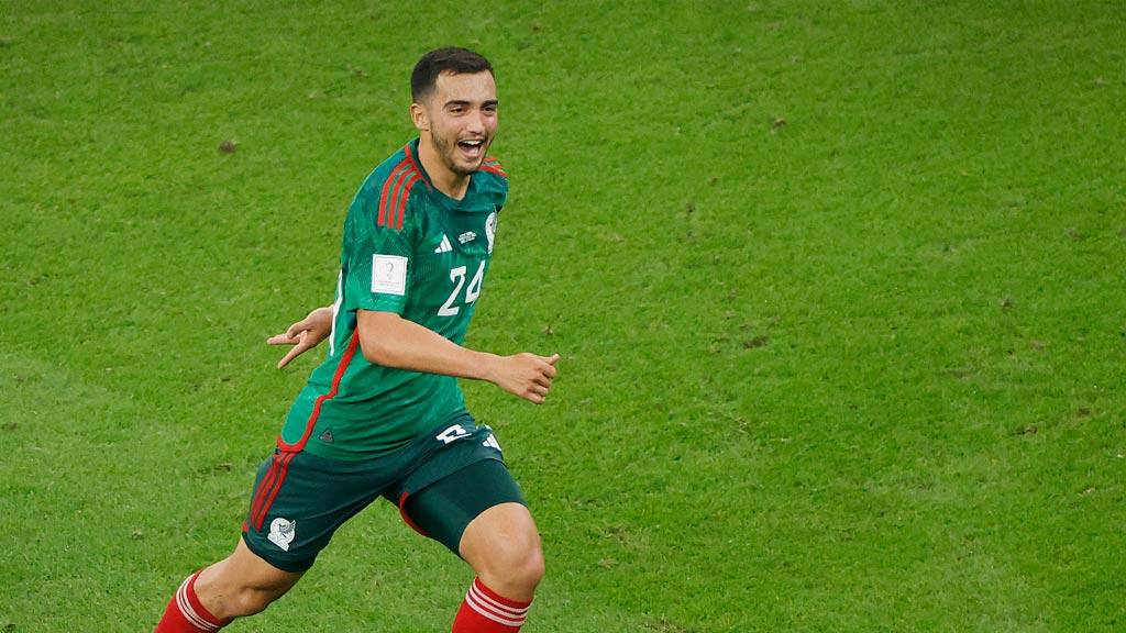 Pachuca, todavía sin ofertas por Luis Chávez y Erick Sánchez