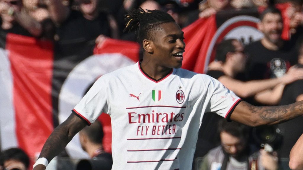 AC Milan se resigna, Rafael Leão tiene cláusula y equipos dispuesto a pagar