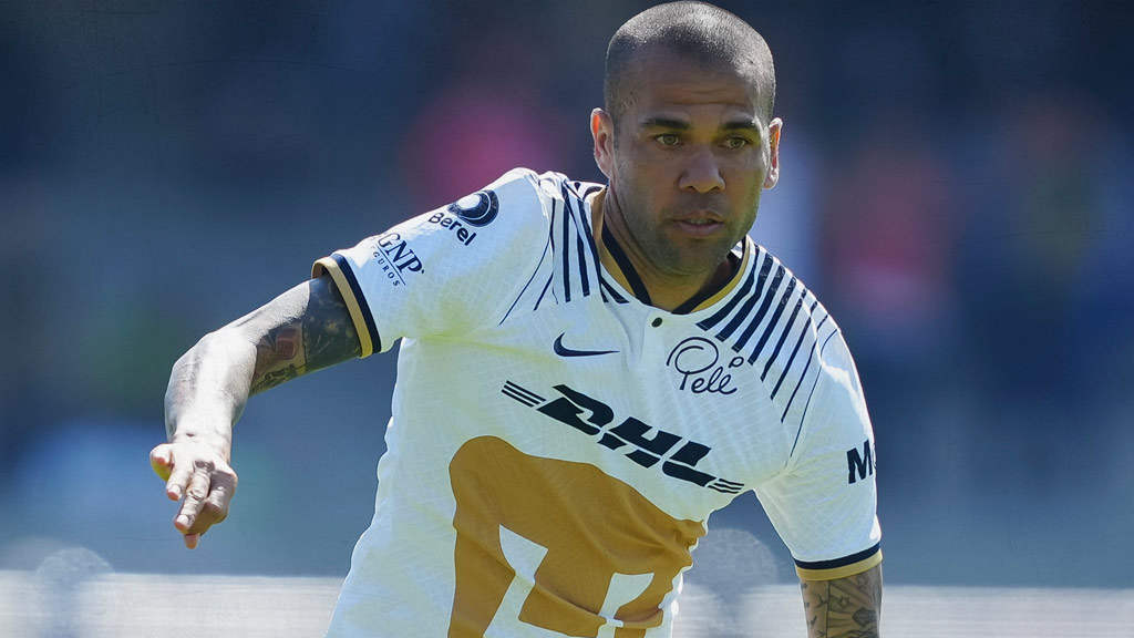 Dani Alves de Pumas vive momentos complicados luego de ser acusado de agresión sexual