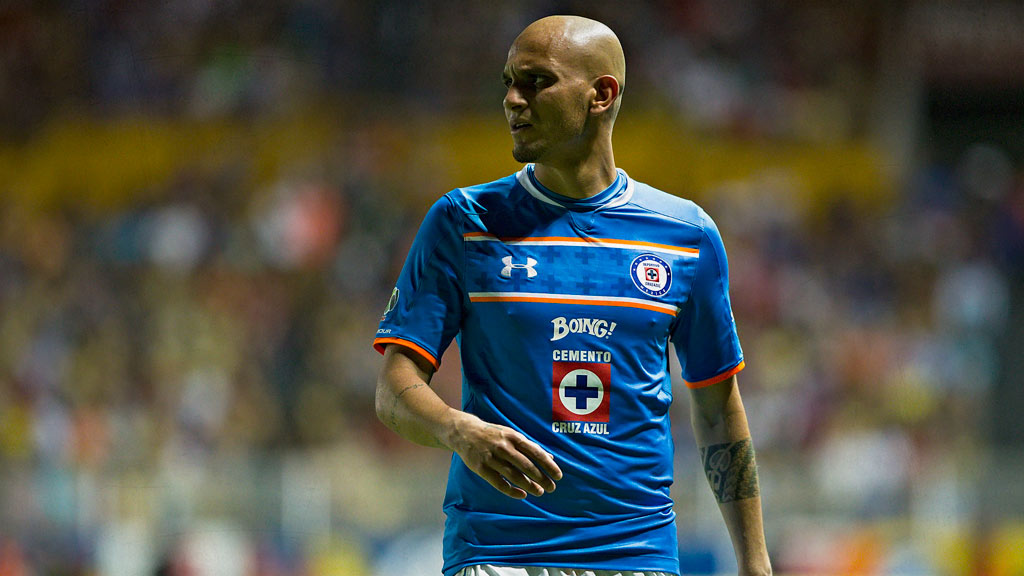 Fábio Santos, uno de los brasileños que ha jugado en Cruz Azul 