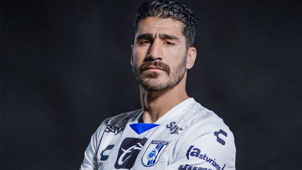 Gil Alcalá, uno de los futbolistas que regresó a Gallos de Querétaro