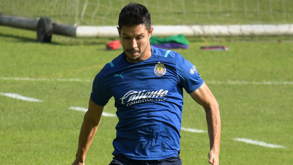 Jesús Molina llega con un pobre contrato a Pumas