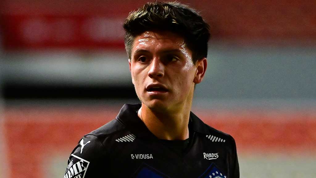 Jonathan González regresa a Monterrey, pero no seriá tomando en cuenta en el primer equipo