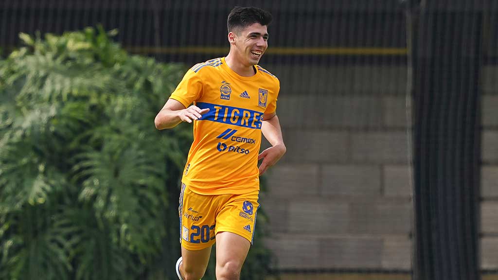 ¿Quién es Leo Flores? el juvenil de Tigres que pasó a Pachuca como parte de la transferencia de Nico Ibáñez