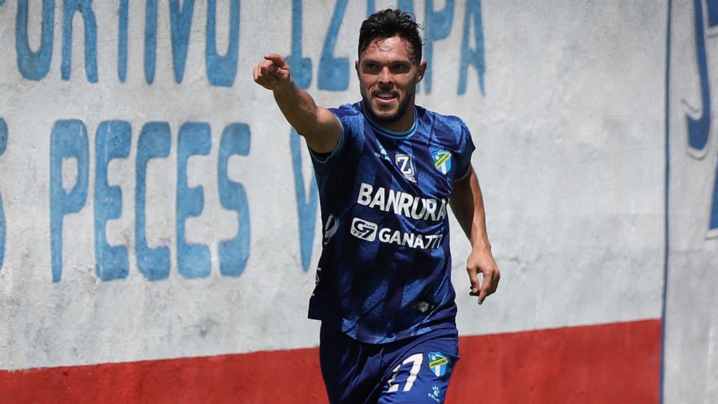 Luis Ángel Landín y Agustín Herrera, mexicanos que buscan acomodo en Guatemala