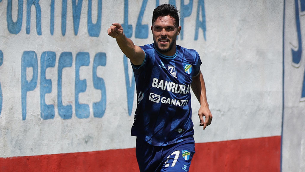 Luis Ángel Landín y Agustín Herrera, mexicanos que buscan acomodo en Guatemala