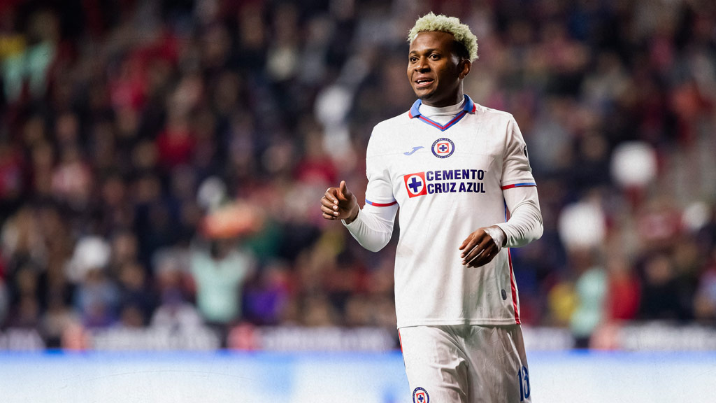 Cruz Azul está meditando dar de baja a Michael Estrada para poder fichar a Radamel Falcao