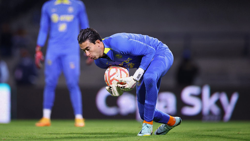 Oscar Jiménez tiene una responsabilidad importante como portero de América