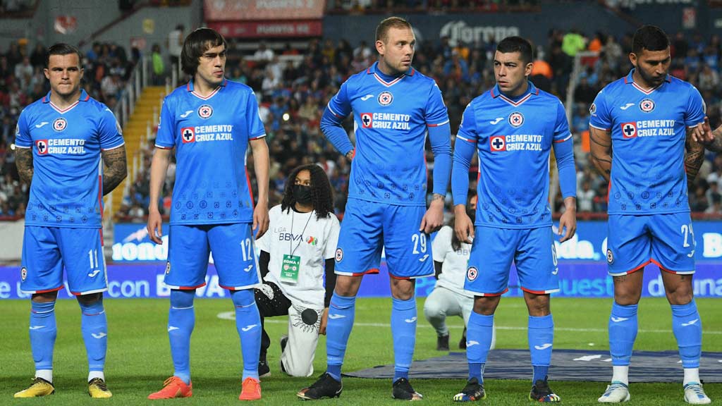 Cruz Azul apunta a cambiar de marca para su camiseta