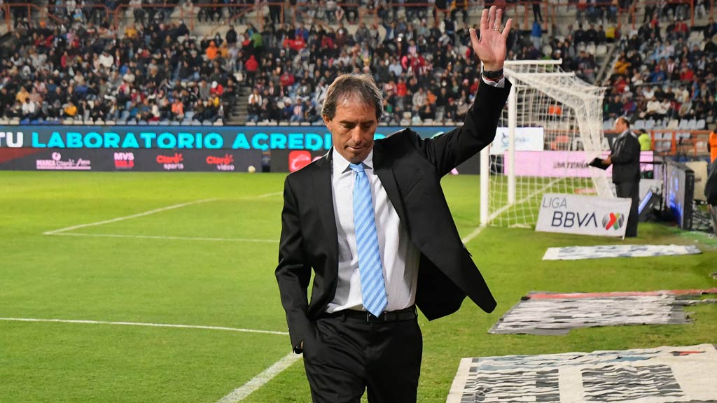 Guillermo Almada podría despedirse de Pachuca para llegar a la Selección de Ecuador