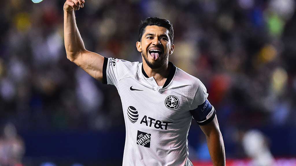 Henry Martín se une al club de los 10 máximos goleadores de América