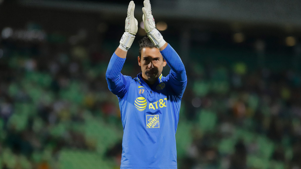 Oscar Jiménez no ha logrado llenar los zapatos de Guillermo Ochoa en el América