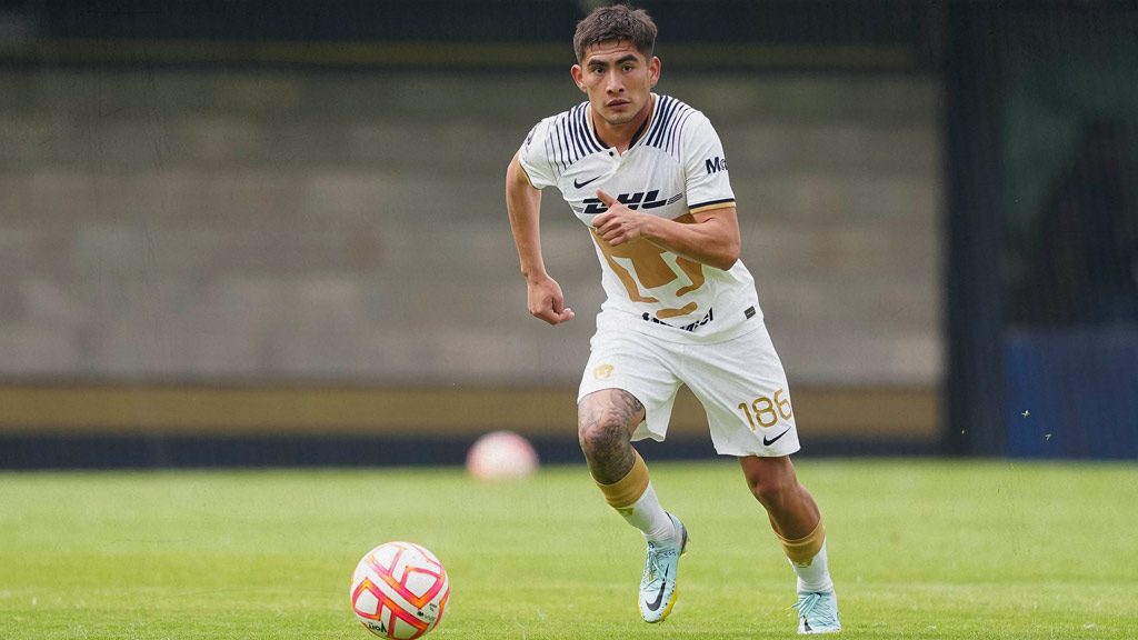 Pumas: Pablo Monroy, ¿la solución como lateral derecho?