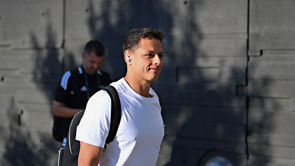 Chicharito está preparando su vuelta con el Tricolor; todo dependerá de Diego Cocca