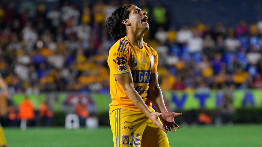Diego Lainez: Los ofrecimientos de Europa que rechazó