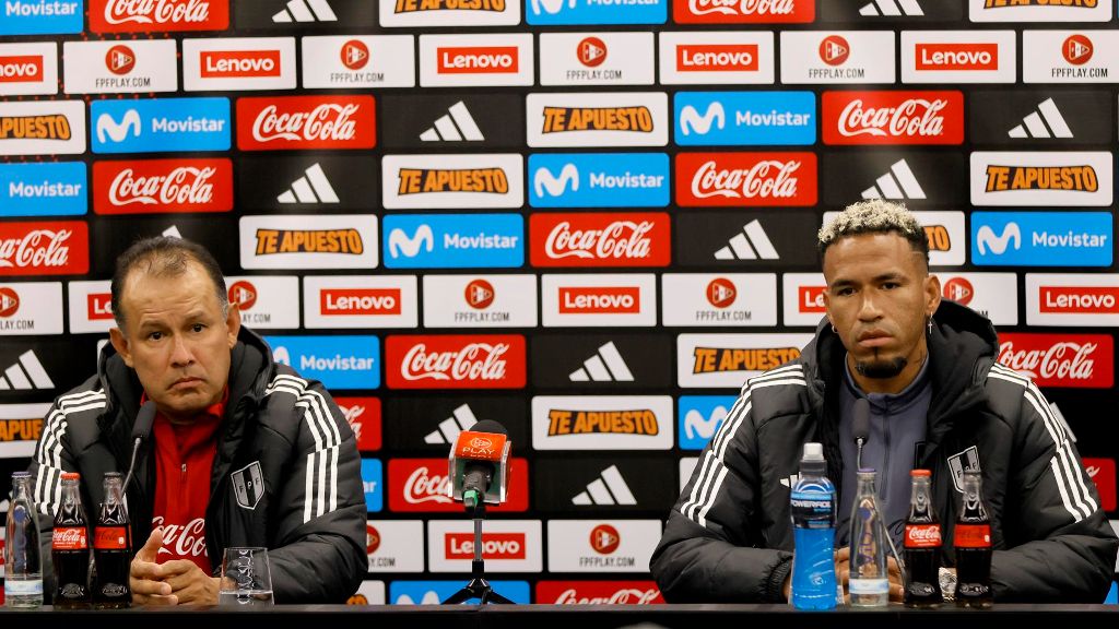 Policía de España agrede a jugadores de la Selección de Perú